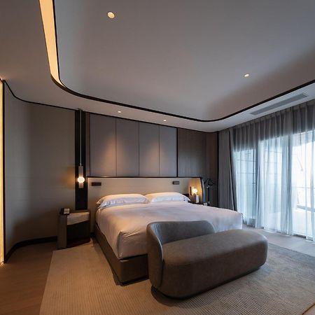 Intercontinental Shanghai Harbour City By Ihg Nanhui Exterior photo