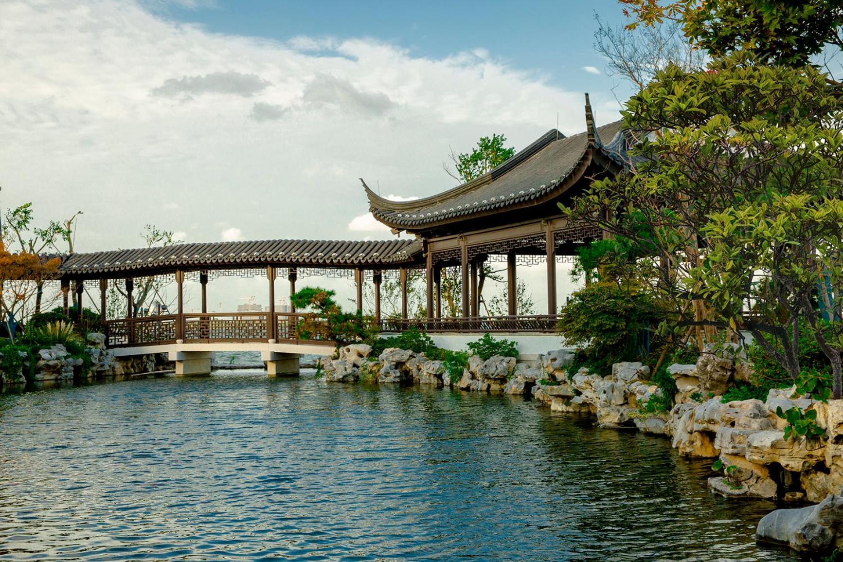 Intercontinental Shanghai Harbour City By Ihg Nanhui Exterior photo