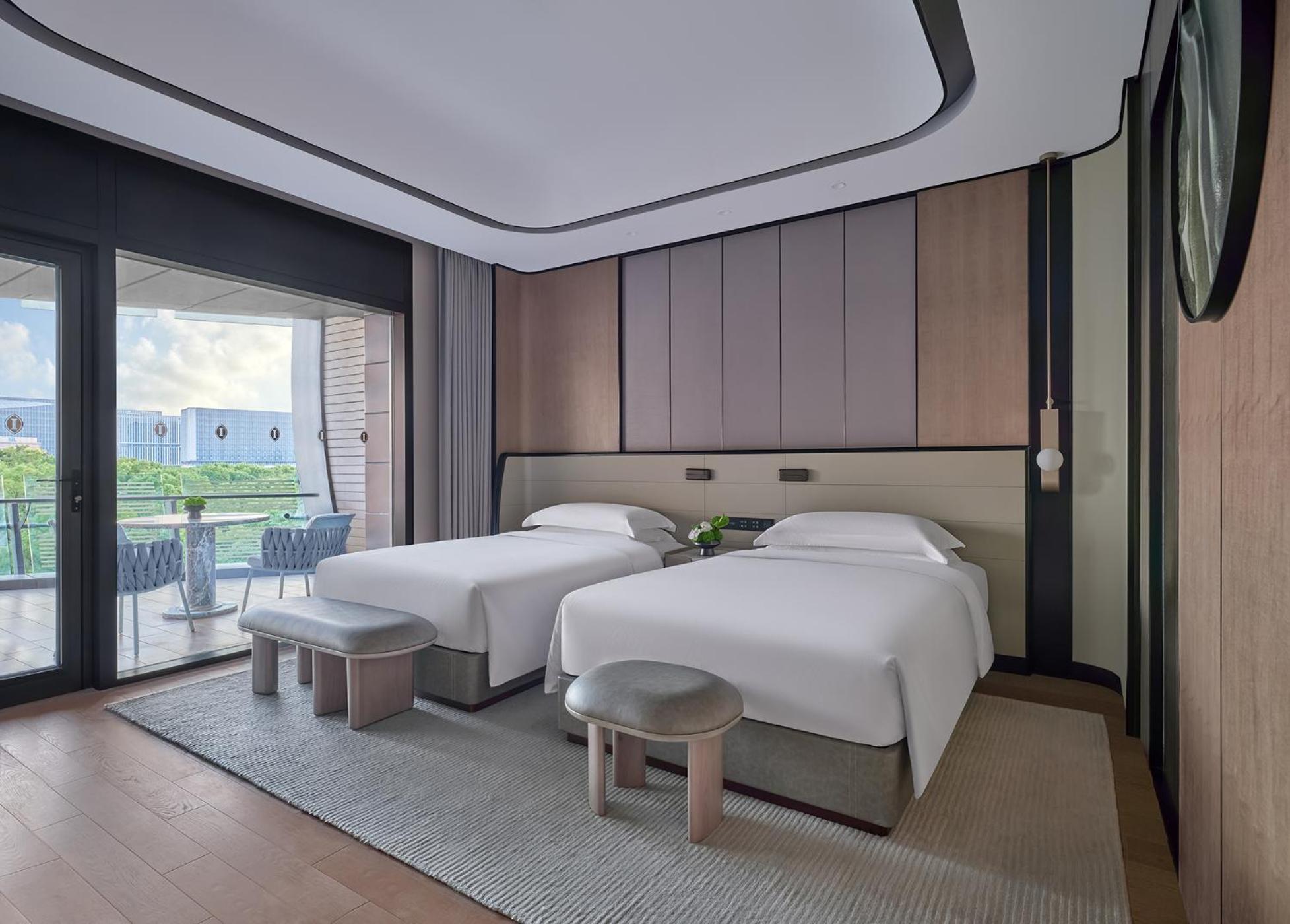 Intercontinental Shanghai Harbour City By Ihg Nanhui Exterior photo